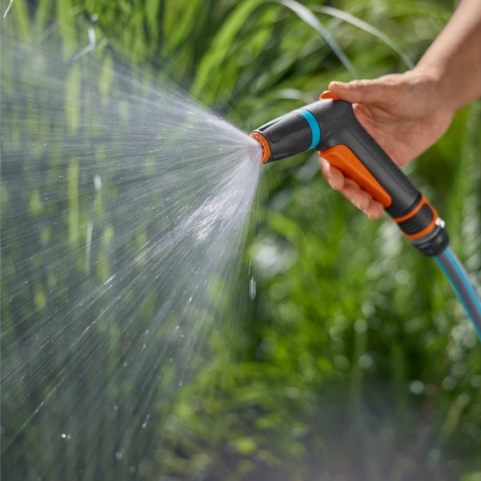 Пістолет-наконечник Gardena Classic 2-в-1 регульований (18360-20)