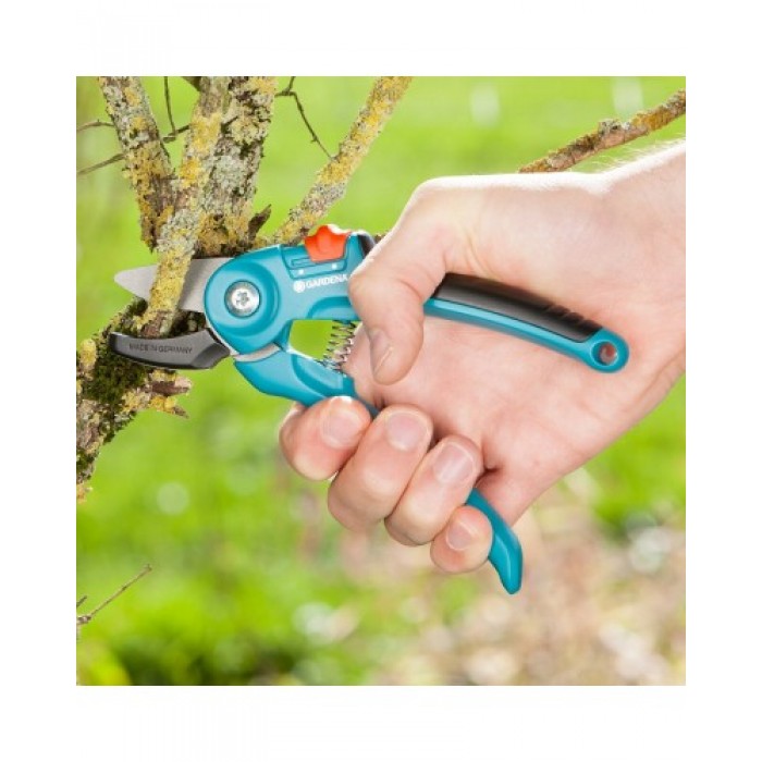 Секатор з наковаленкой Gardena Classic A/S до 18 мм (08855-20)