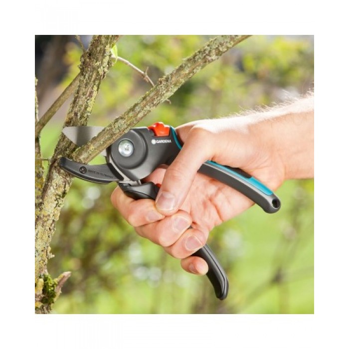 Секатор з наковаленкой Gardena Comfort A/M Anvil до 23 мм (08903-20)