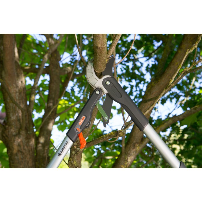 Сучкоріз з храповим механізмом Gardena SmartCut 590 A (08773-20)