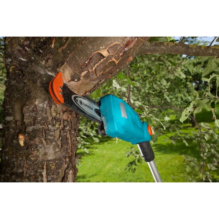 Висоторіз телескопічний електричний Gardena TCS 720/20 (08868-20)