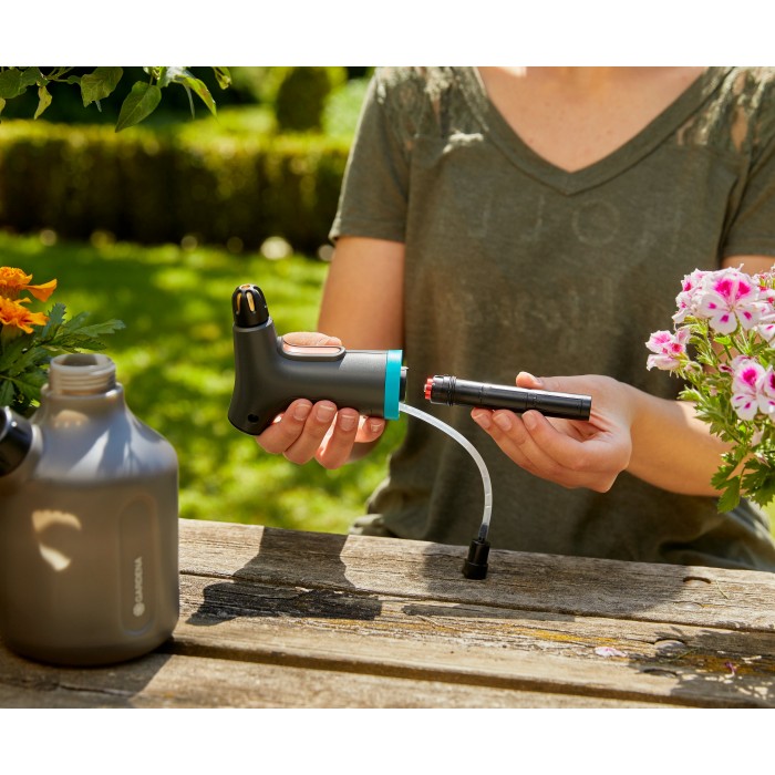 Обприскувач ручний акумуляторний Gardena EasyPump 1 літр (11114-20)