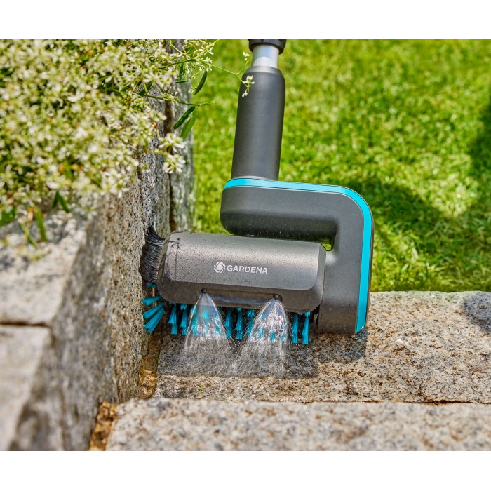 Акумуляторний мультиочищувач Gardena AquaBrush Universal 04/18V P4A Solo (14842-55)