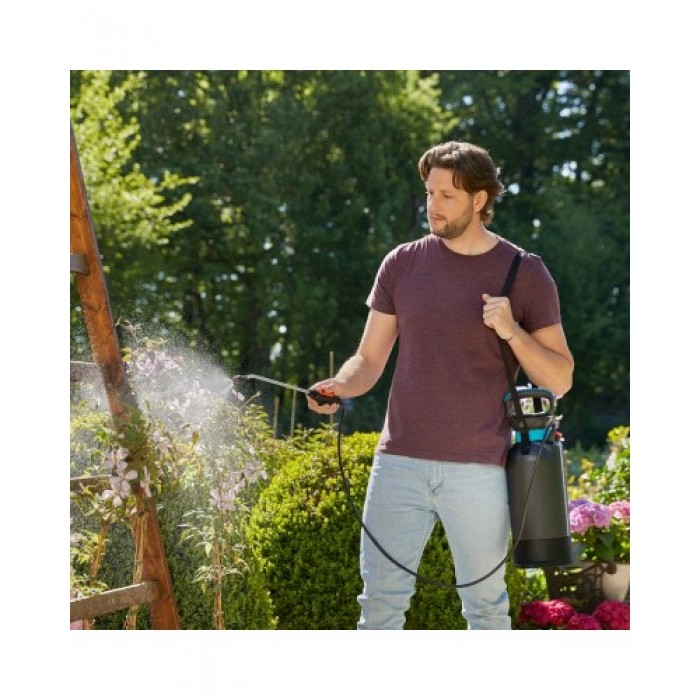 Обприскувач ручний Gardena Comfort 5 літрів + ручний обприскувач 0.75 л (11134-30)