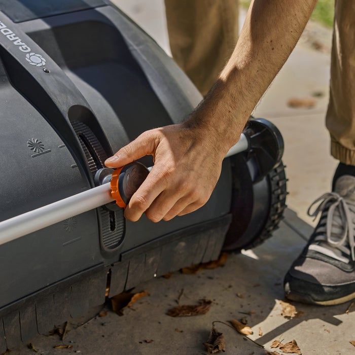 Збирач листя і трави на всіх поверхнях Gardena Leaf Collector 49 см (03566-20)