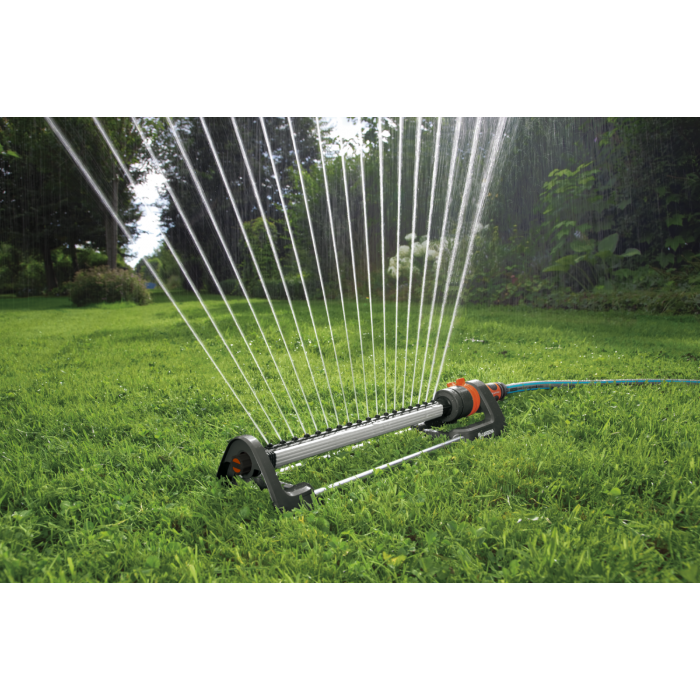 Дощувач осцилюючий Gardena Aqua L (18704-20)
