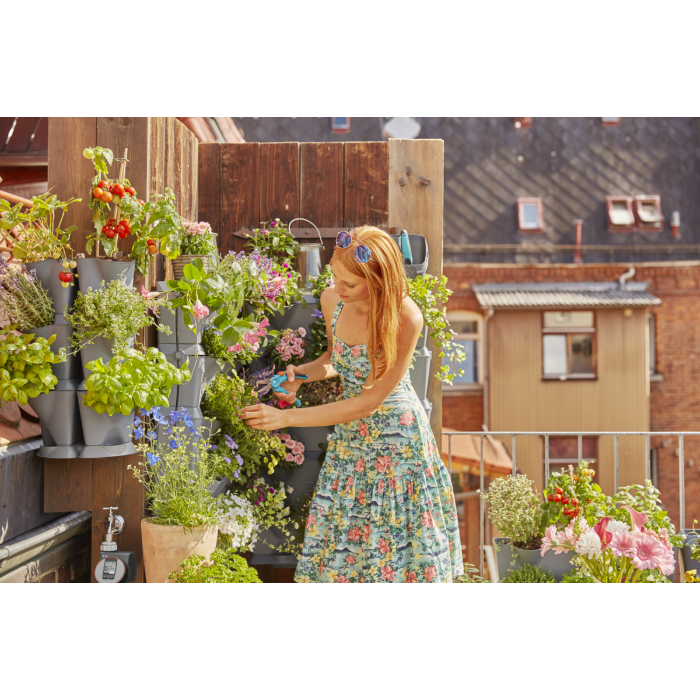 Комплект мікрокрапельного поливу Gardena Micro-Drip-System NatureUp на 12 кутових горщиків (13157-20)