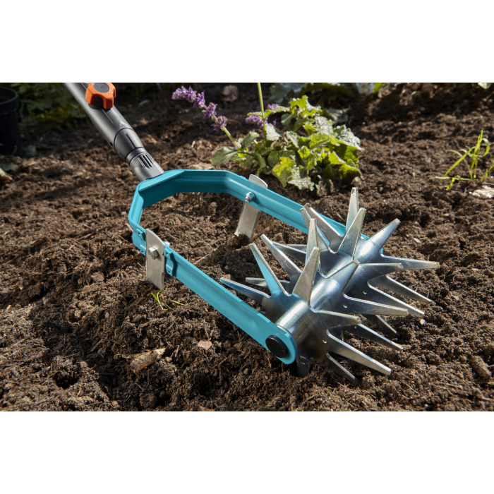 Культиватор чотиризірковий з прополювальним ножем Gardena Combisystem 14 см (03195-20)