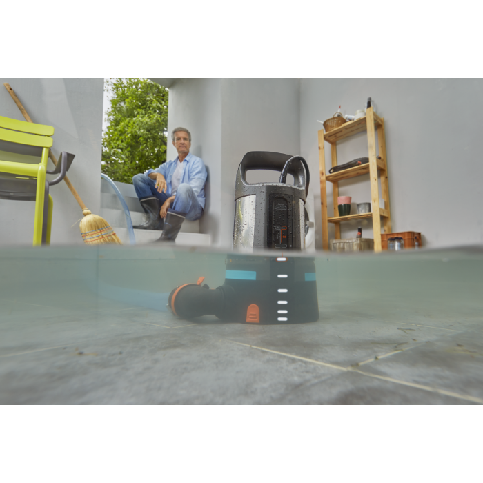 Насос дренажний для чистої води Gardena 17000 Aquasensor LED (09036-20)