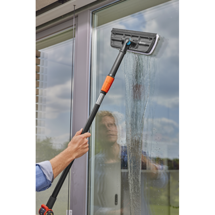 Щітка для вікон зі скребком + мікрофібра Gardena Cleansystem 31 см (18808-20)