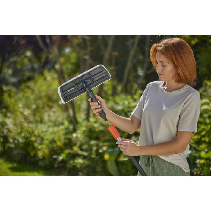Щітка для вікон зі скребком + мікрофібра Gardena Cleansystem 31 см (18808-20)